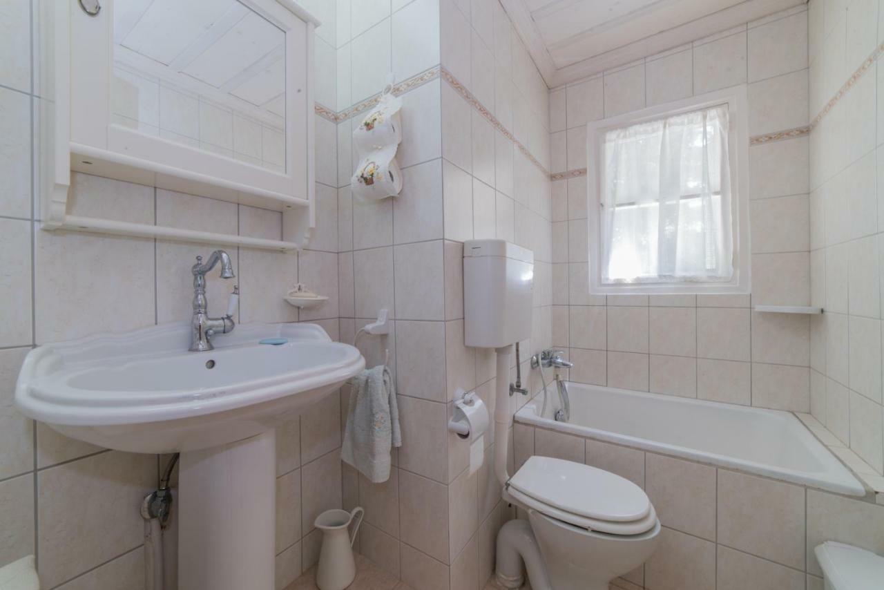 Villino Guest House Akrotiri  Dış mekan fotoğraf